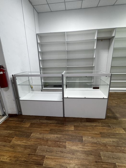 Витрины  сталажи