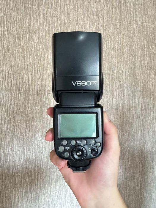 Вспышка godoz V860 ii