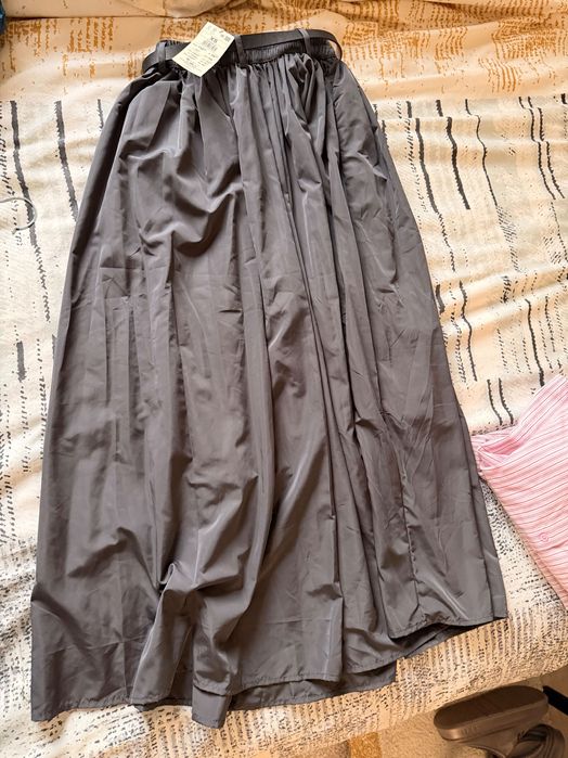 Нова сива дълга пола