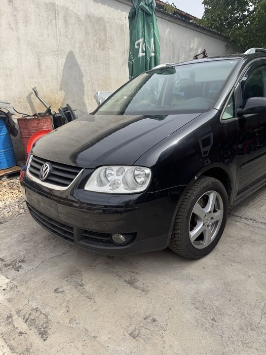 VW Volkswagen Touran 2.0 TDI / цял може и на части