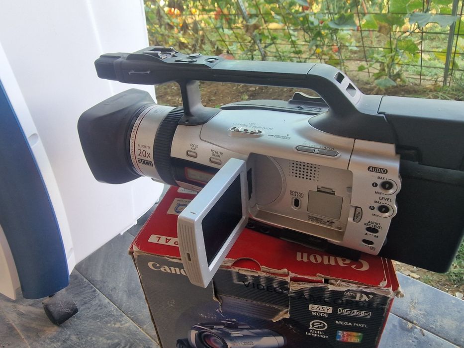 Vand canon dm mx2 sony drc trv 285e