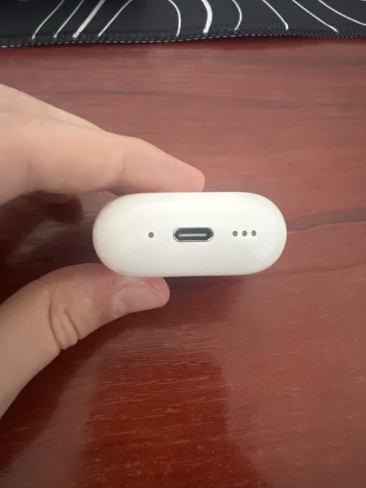 Airpods 4 cu anc