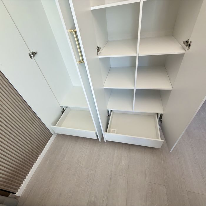 Продам шкаф для спальни