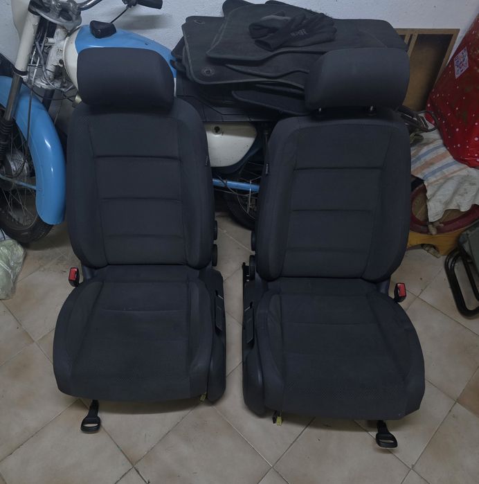 Салон за Голф 5.