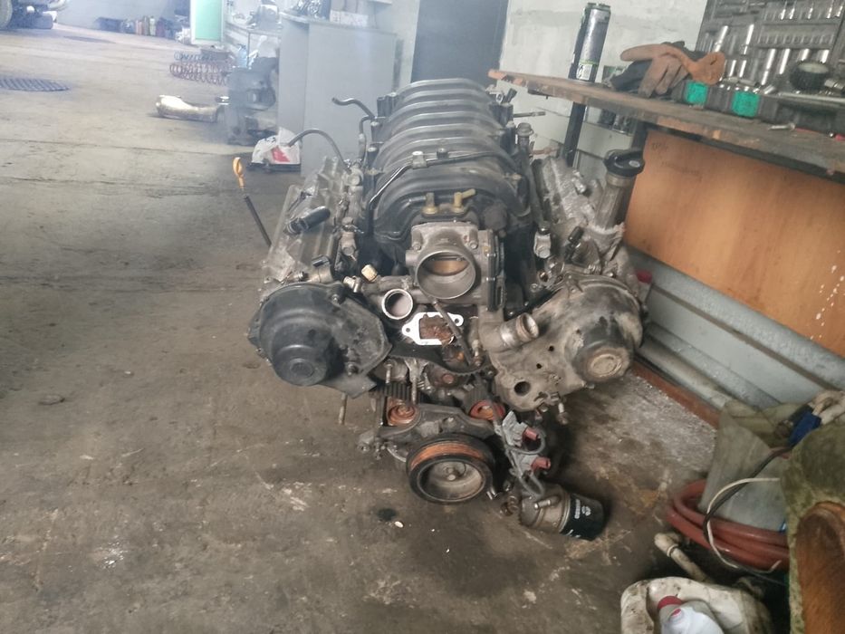 Продам двигатель на Лексус 470