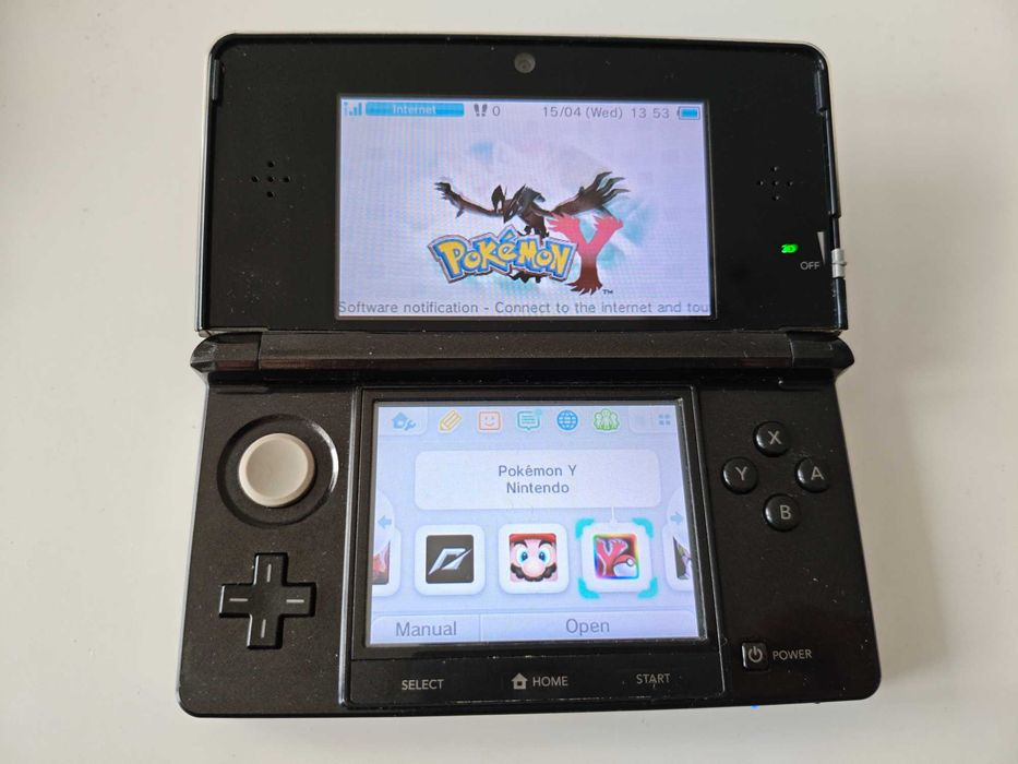 Nintendo 3DS - качени много игри