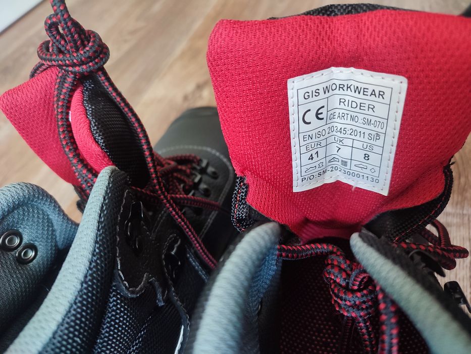 Сефти ботинки новые