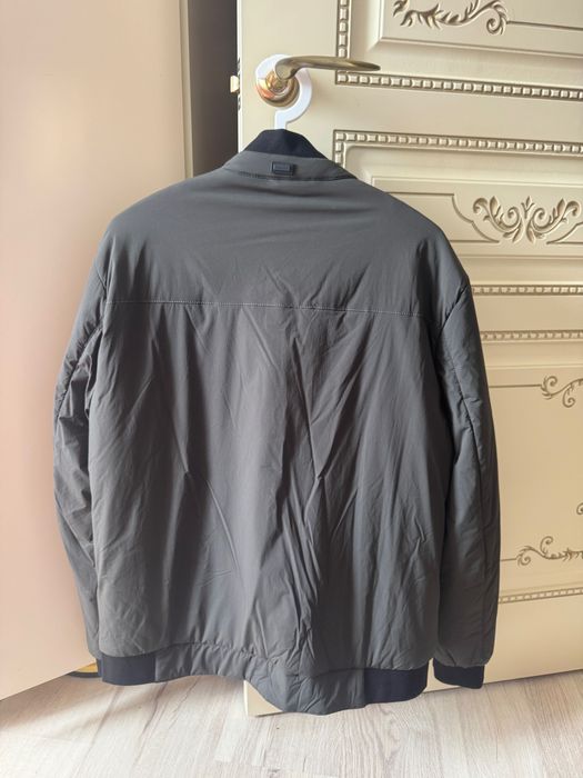 Новая мужская куртка Massimo Dutti