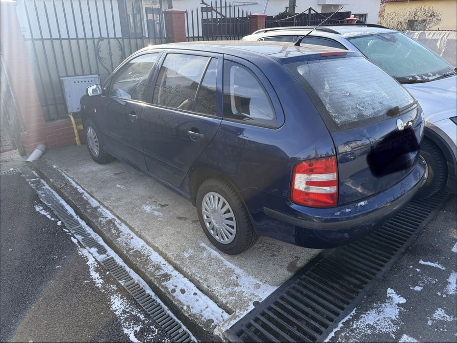 Skoda fabia 1.4 diesel in stare perfecta de functionare cu roti de iar