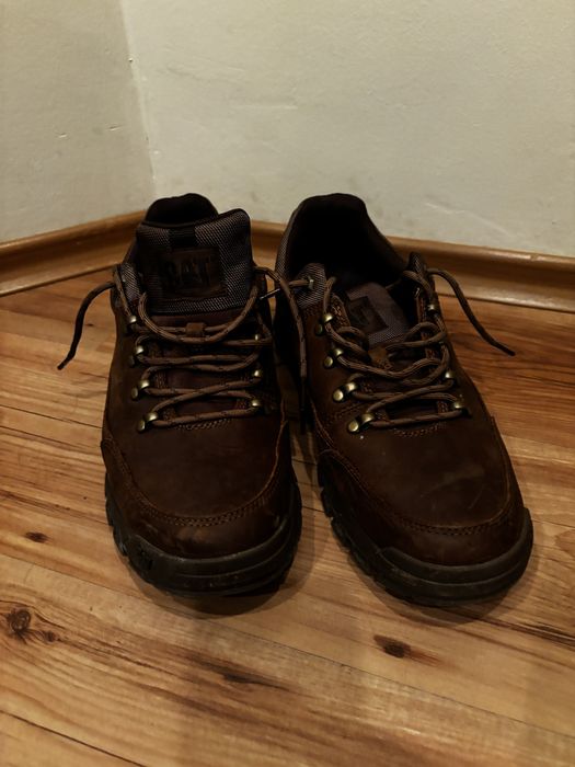 Обувки Caterpillar 45 номер, нови