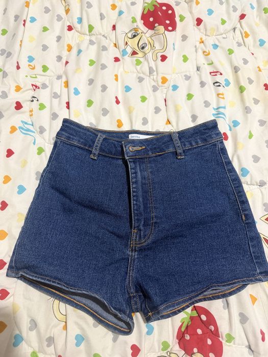 Vand pantaloni scurti berska