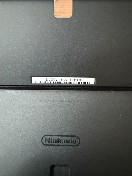 Nintendo Switch OLED + 9 jocuri + accesorii