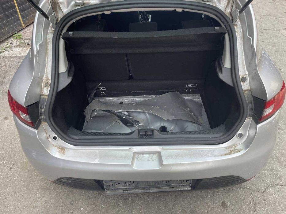 Рено Клио 1.5 DCI / Renault Clio 1.5 DCI на части