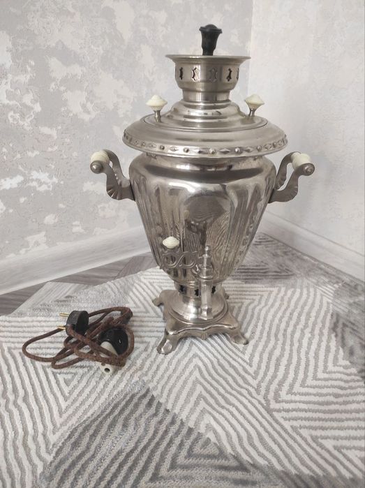 Samovar komplekt