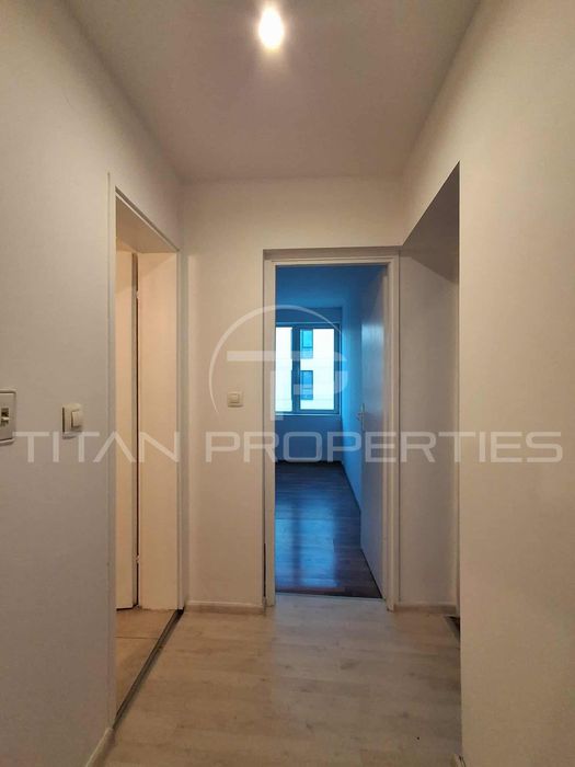 Тристаен за продажба в ж.к Манастирски ливади - запад