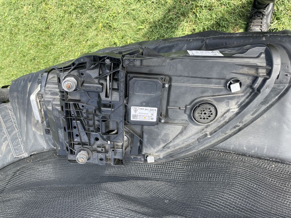 Ляв фар Porsche Panamera Facelift