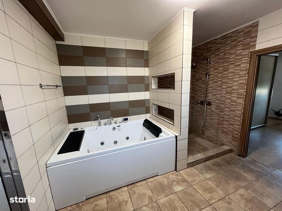 Casa Party Petreceri Botez Nunta Piscina 30°Vila Sauna Jacuzzi Majorat