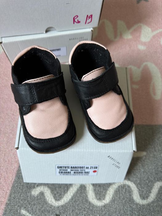 Papuci barefoot piele primii pasi bebe