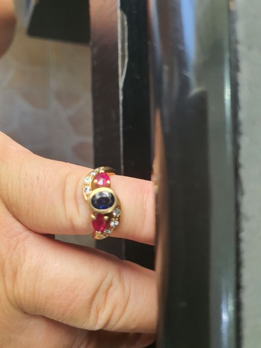 Inel aur 18 k cu safir albastru naturalcentral