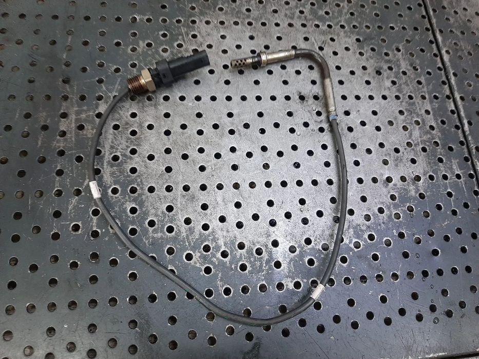 senzor temperatura gaze  b13dte 1.3cdti opel corsa e 55495557