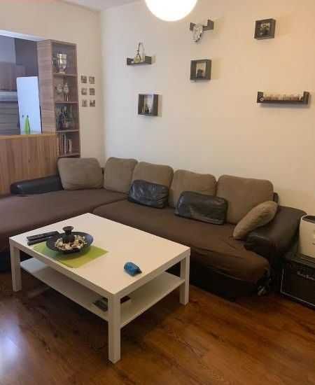 Дава се под наем Тристаен апартамент в София, Хладилника - 106 кв.м за 561 € - Снимка #1