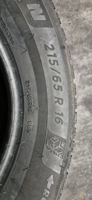 215 65 16 Michelin Alpin 6