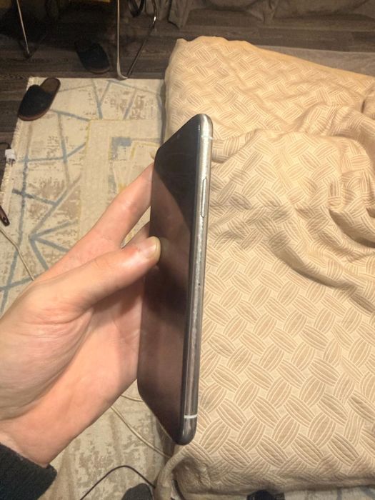 Айфон X 256gb белый обмен на андроид