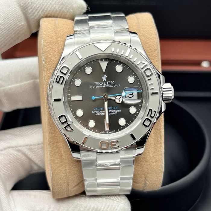 Rolex yacht - master gray