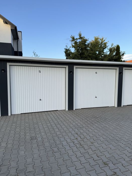 Boxe depozitare 18 m² – Reghin – Poartă automată – Acces 24/7