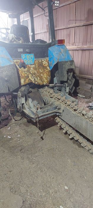 Продам щелерез на базе мтз вместе трактором