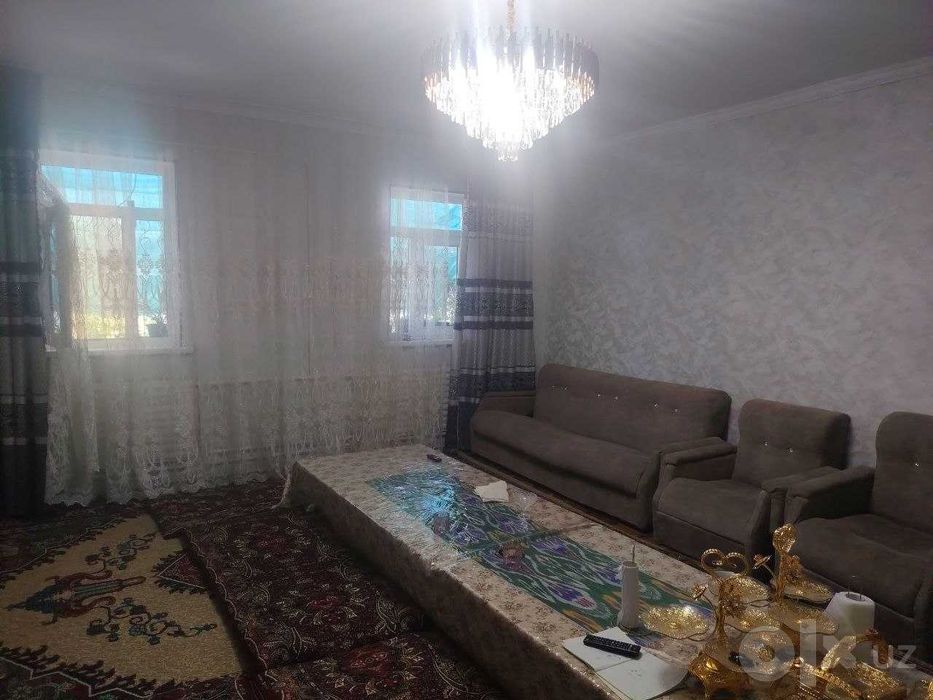 Коттедж сотилади срочно