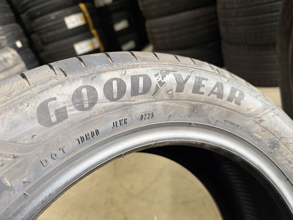 225/55/17 GOODYEAR 4бр