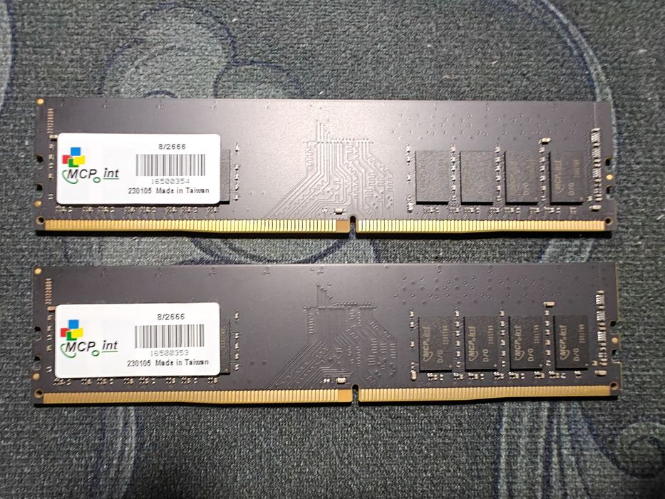 Продам комплект с i3 12100