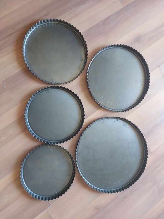 1. Тави за Пици и Закуски Милинки наше собствено производство Българск