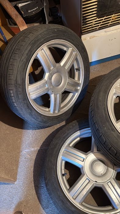 Продам летнюю резину