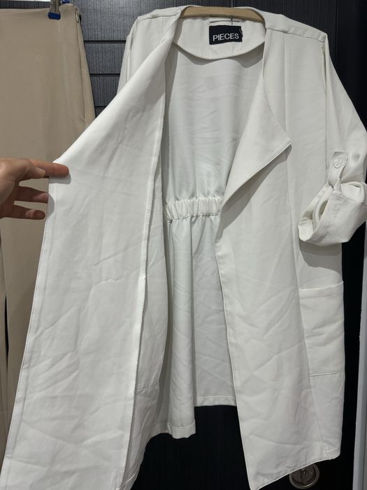 Нов панталон Zara S ,наметка Pieces