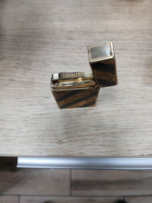 Запалка dupont..