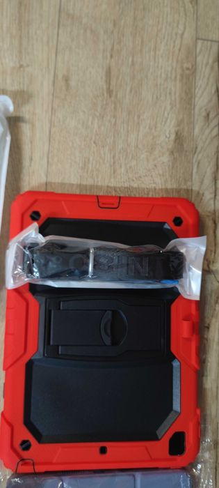 Pachet de 5 huse tablete diferite modele