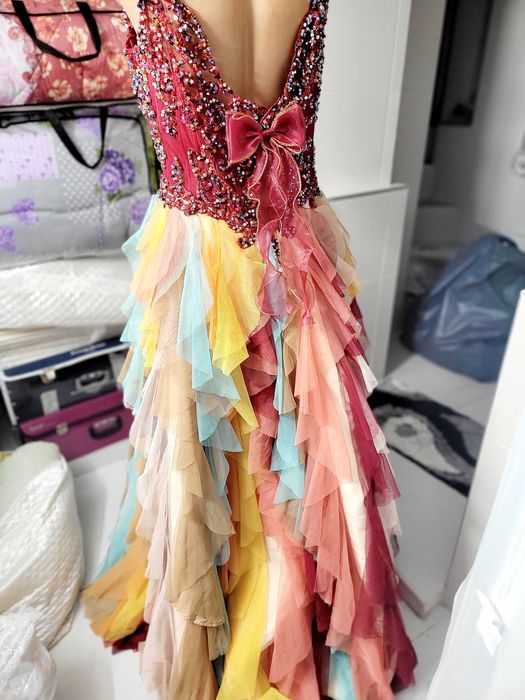 Официална рокля .