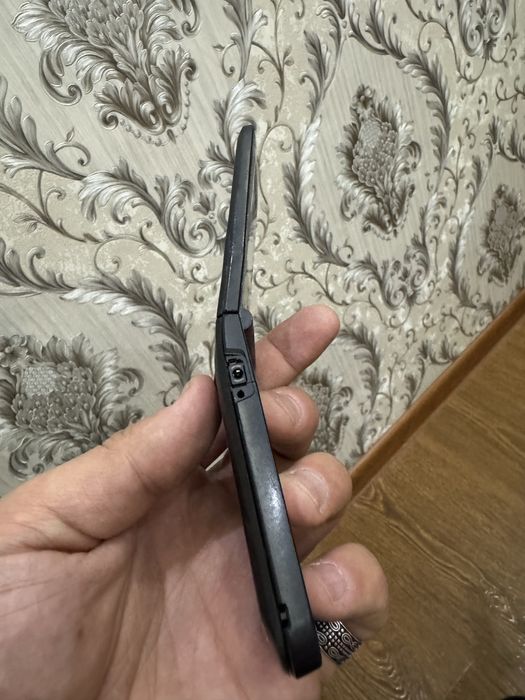 Сотилади. Nokia 2720a-2.