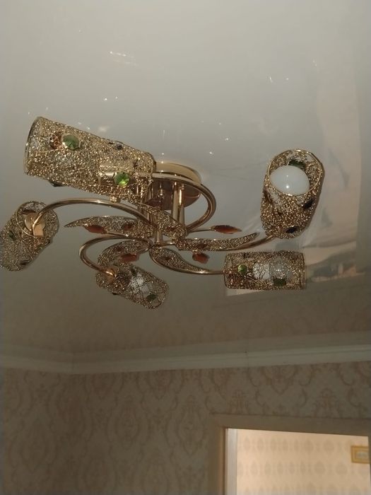 Продаётся люстры