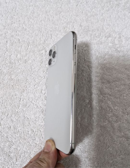 Iphone 11pro xolati ideal