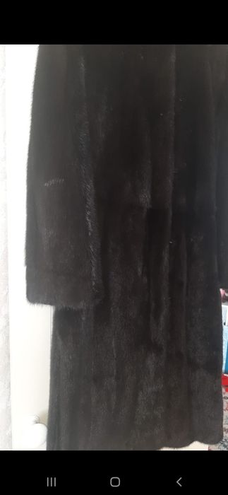 Продам норковую шубу