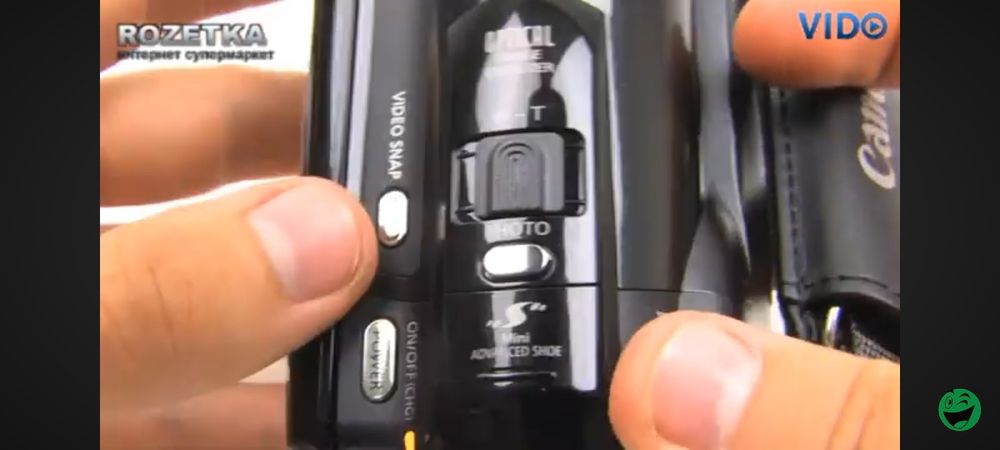 Видеокамера CANON