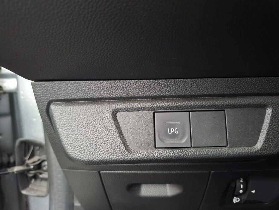 Vând Dacia Logan 3 /2022