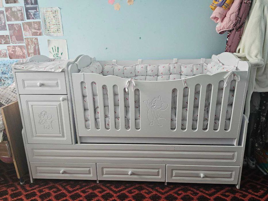 Детская кровать.