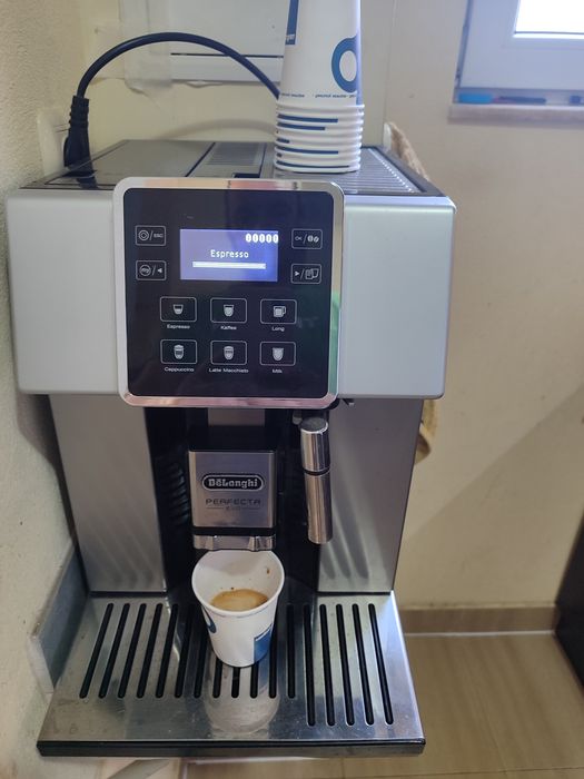 Кафемашина delonghi perfecta