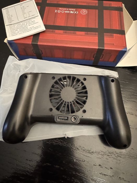 Джойстик для телефона