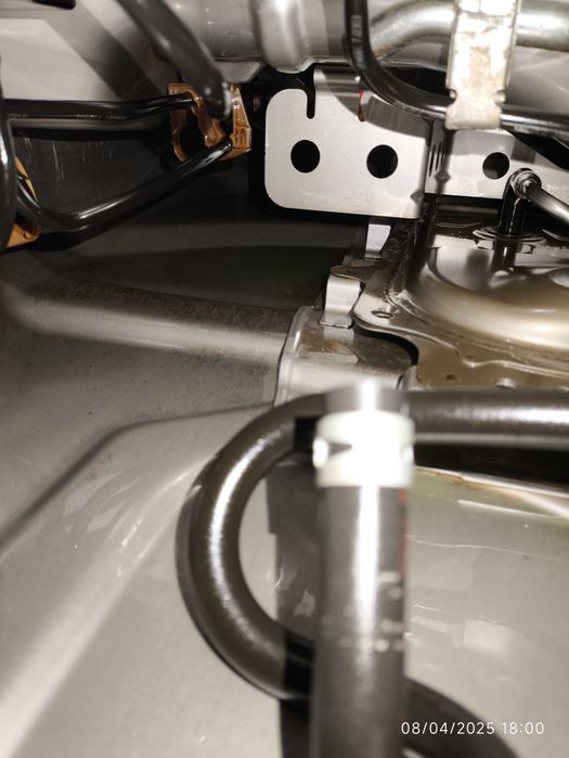 Резервоар за Тойота рав 4 2.2 д4д ХА30