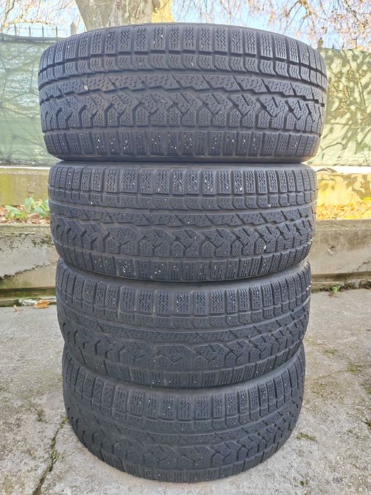 235/55/18 4бр.Kumho Зимни гуми